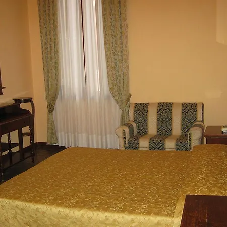 Lion Morosini Palace Hotel *