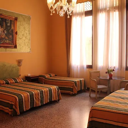 Lion Morosini Palace Hotell Venedig